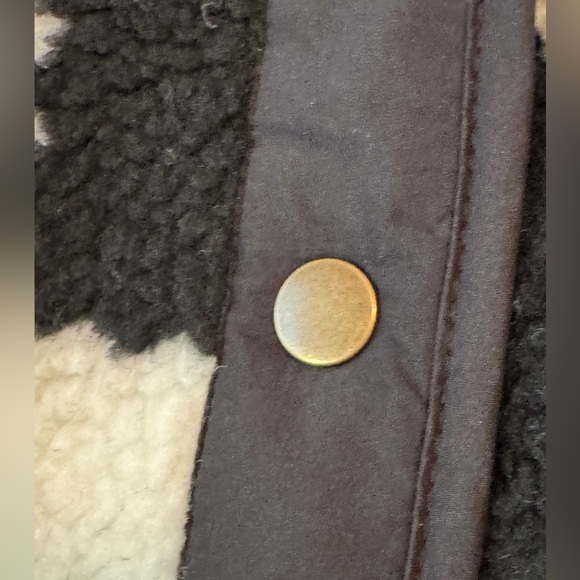 Checkered Fleece Coat - Picture 3 of 6